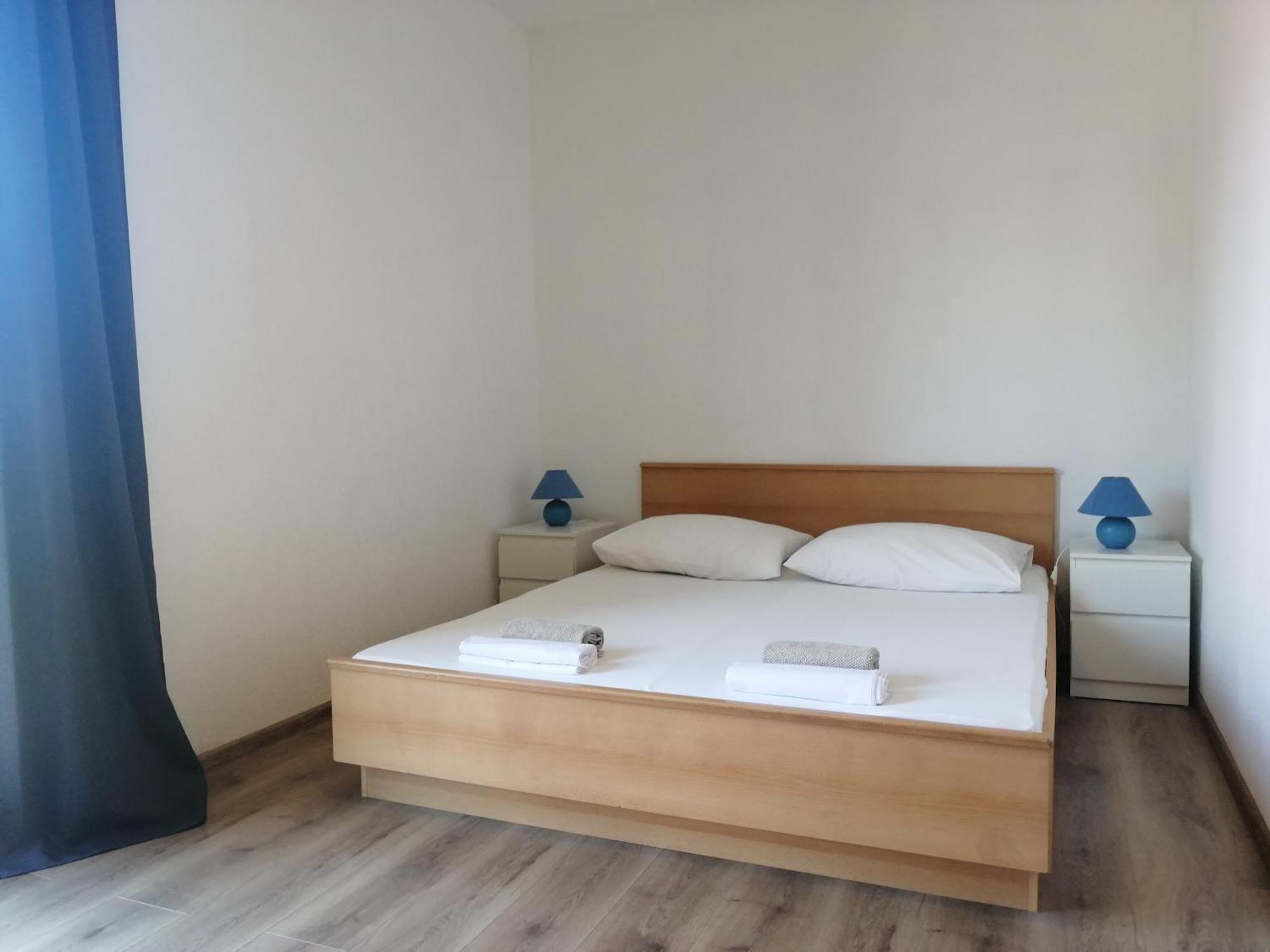Trim Rooms And Apartments Lovište Kültér fotó