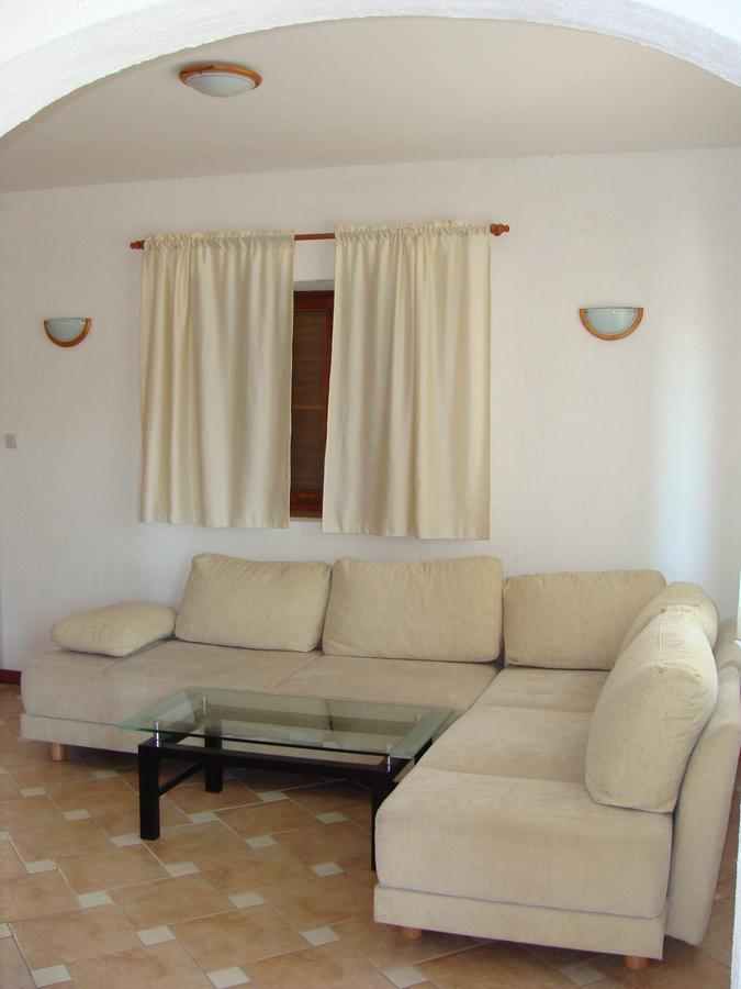 Trim Rooms And Apartments Lovište Kültér fotó